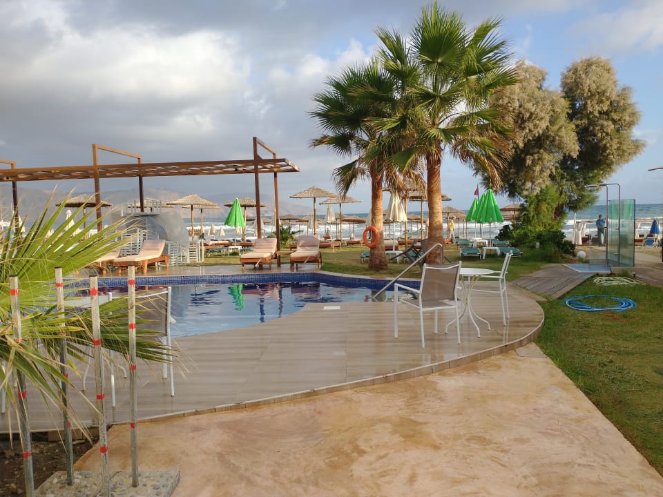 Pool Cretan Beach Resort