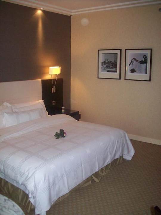 King-Size-Bett Hotel The Westin Kuala Lumpur