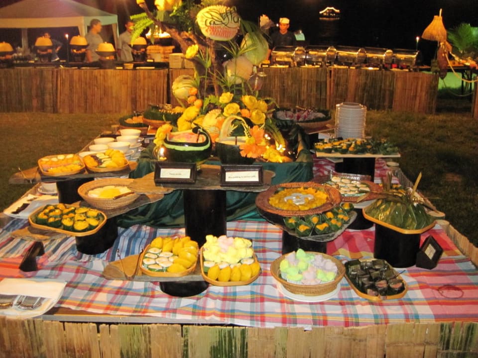 Loy Krathong Fest Buffet La Flora Khao Lak