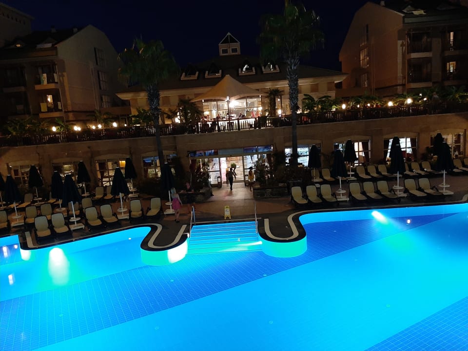 Pool Can Garden Resort