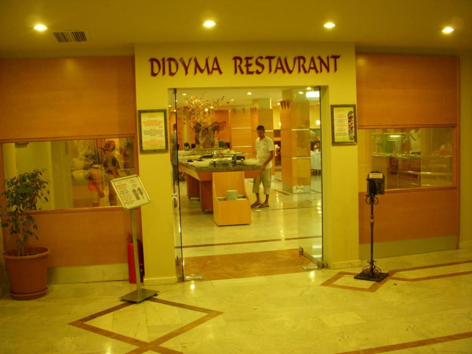 Restarurant Eingang Hotel Ephesia