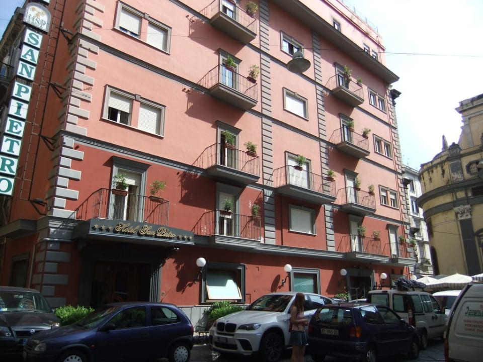 Positiver Kontrast zur Umgebung Hotel San Pietro