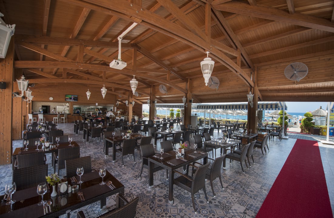 Restaurant Quattro Beach Spa & Resort