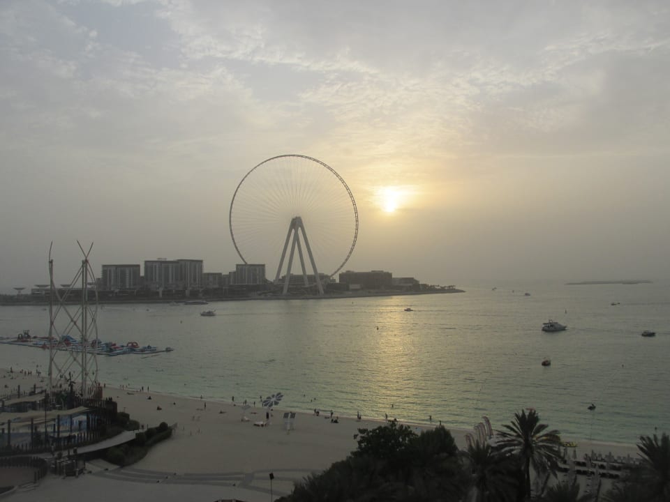 Strand Hilton Dubai Jumeirah