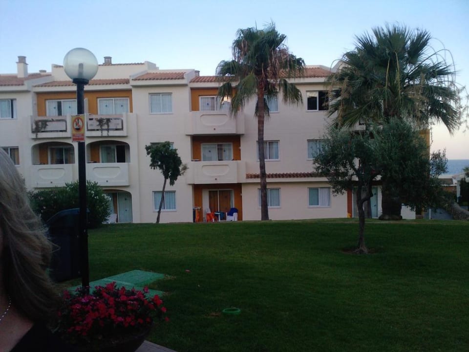 Gartenanlage/Apartments blau punta reina