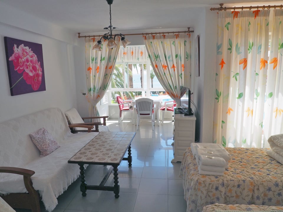 Zimmer Apartaments Intercentro Algarrobo-Costa