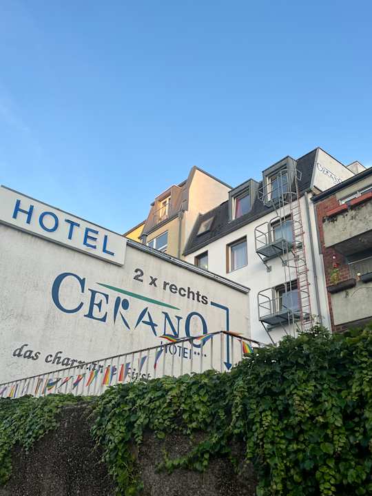 Außenansicht Hotel Cerano
