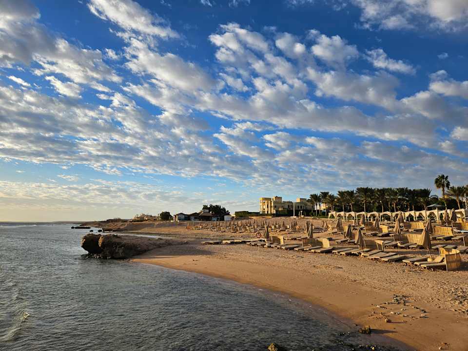 Strand Serenity Alpha Beach