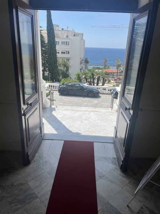 Ausblick Grand Hotel Des Anglais