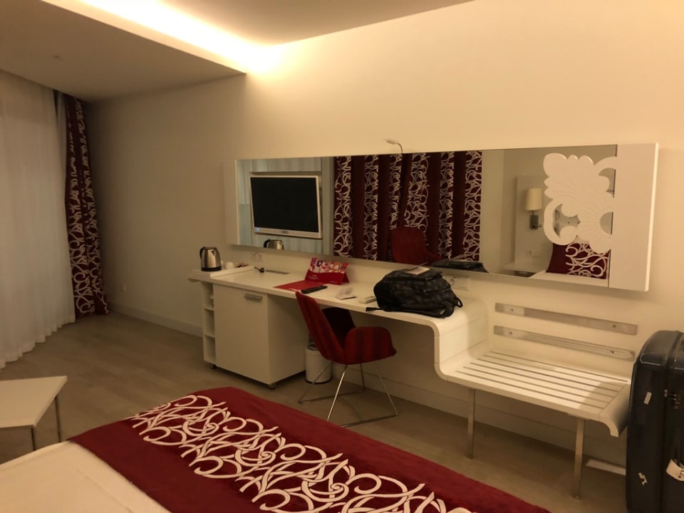 Zimmer Laguna Beach Alya Resort & Spa Hotel