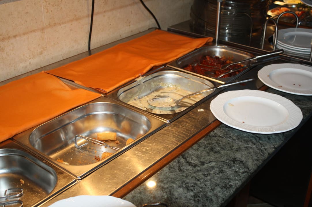 Gute Speisen zur Auswahl Hotel Kapitany Wellness