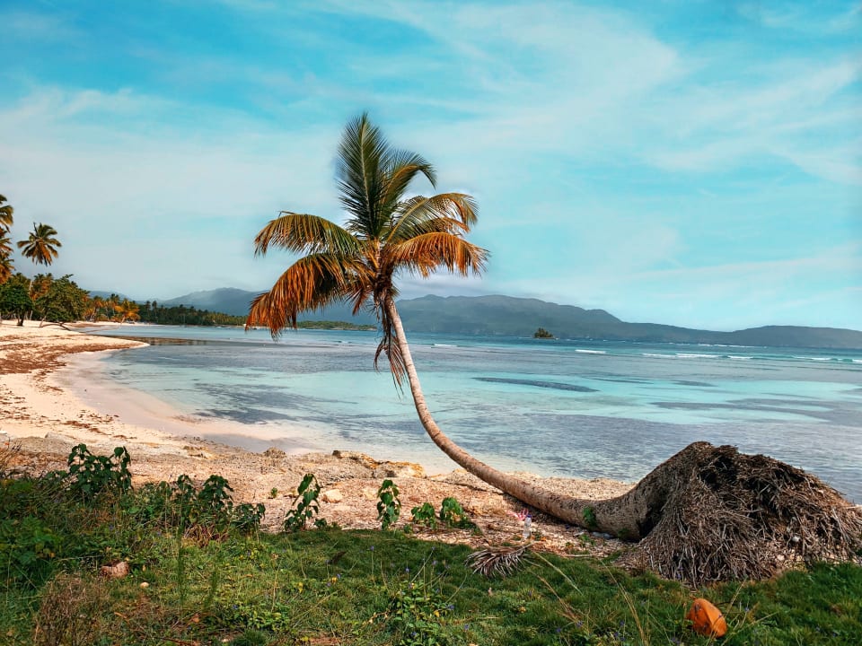 Strand Wyndham Alltra Samana