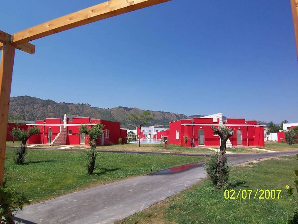 Gartenalage mit Bungalow Juniorsuite Club Esse Sunbeach