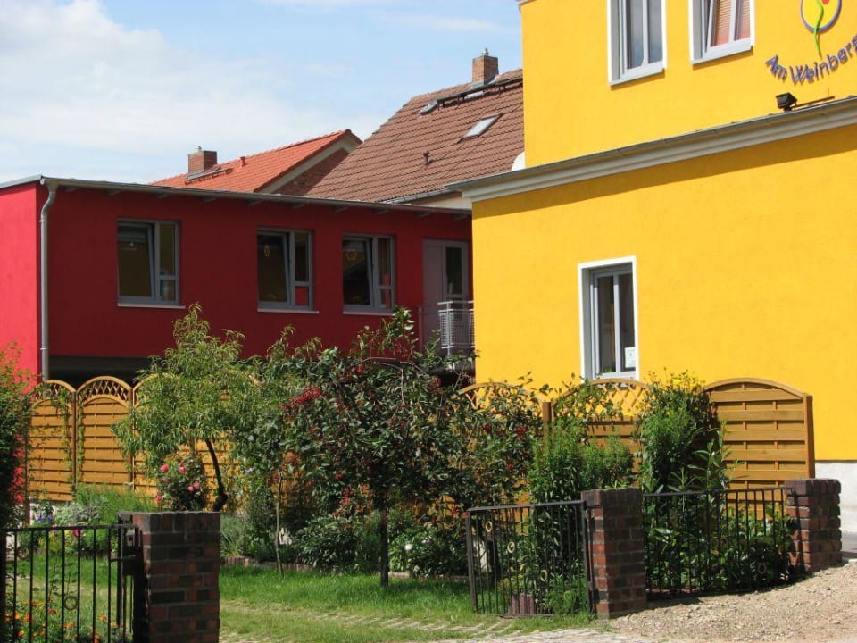 Aussenansicht Hotel am Weinbergschloss