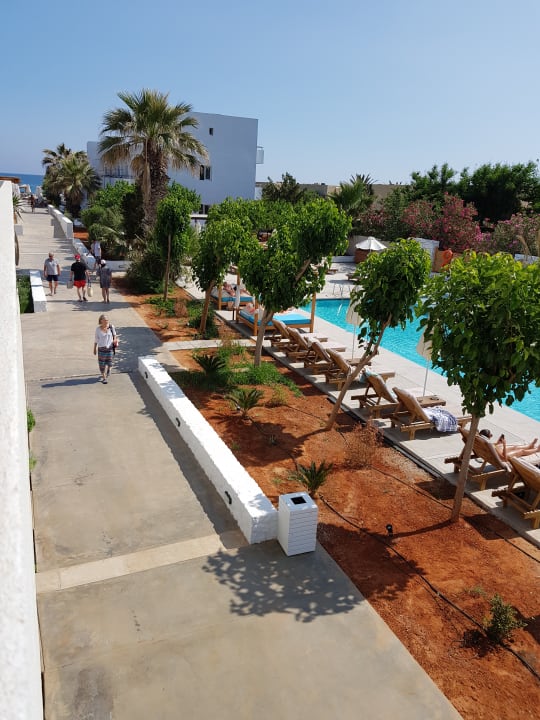 Ausblick Paralos Lifestyle Beach