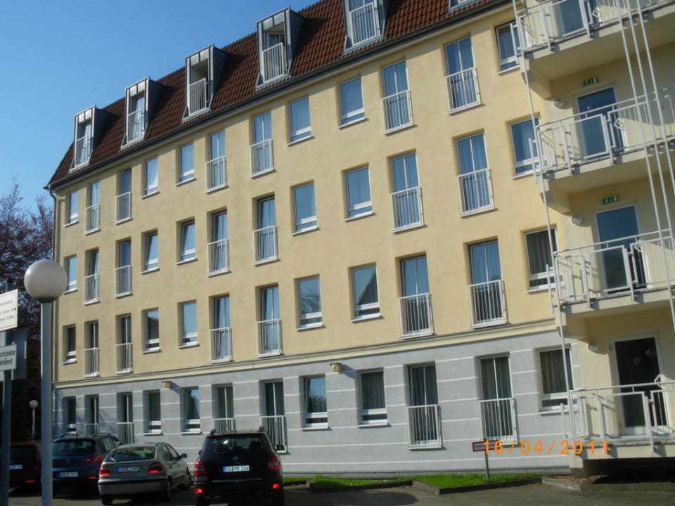 Rückansicht ACHAT Hotel Dresden Elbufer