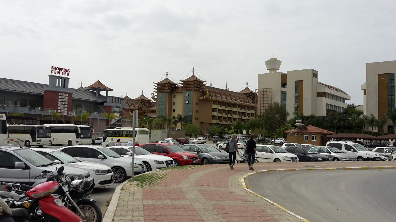 Shopping in unmittelbarer Nähe  Aydinbey Kings Palace & Spa