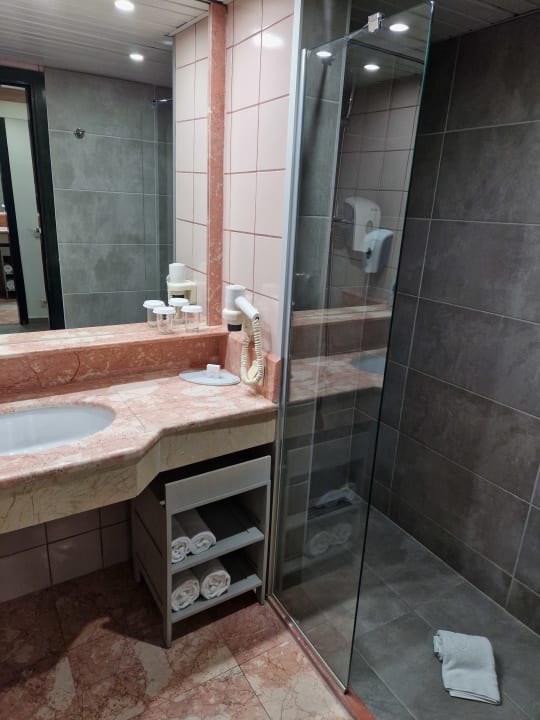 Zimmer Asteria Collection Side