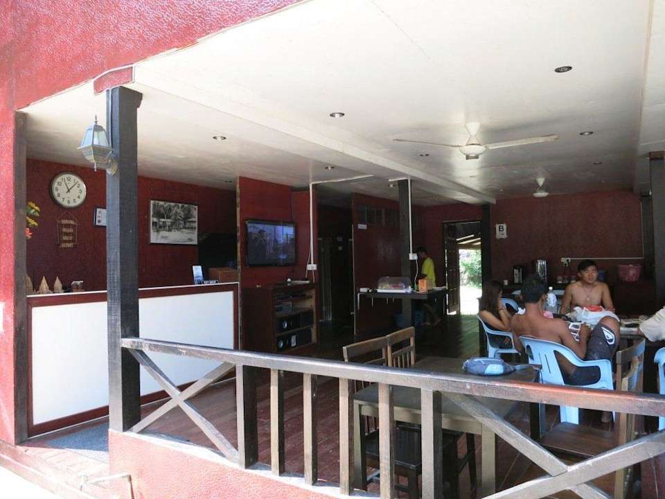 Rezeption und Essbereich Tenggol Island Beach Resort