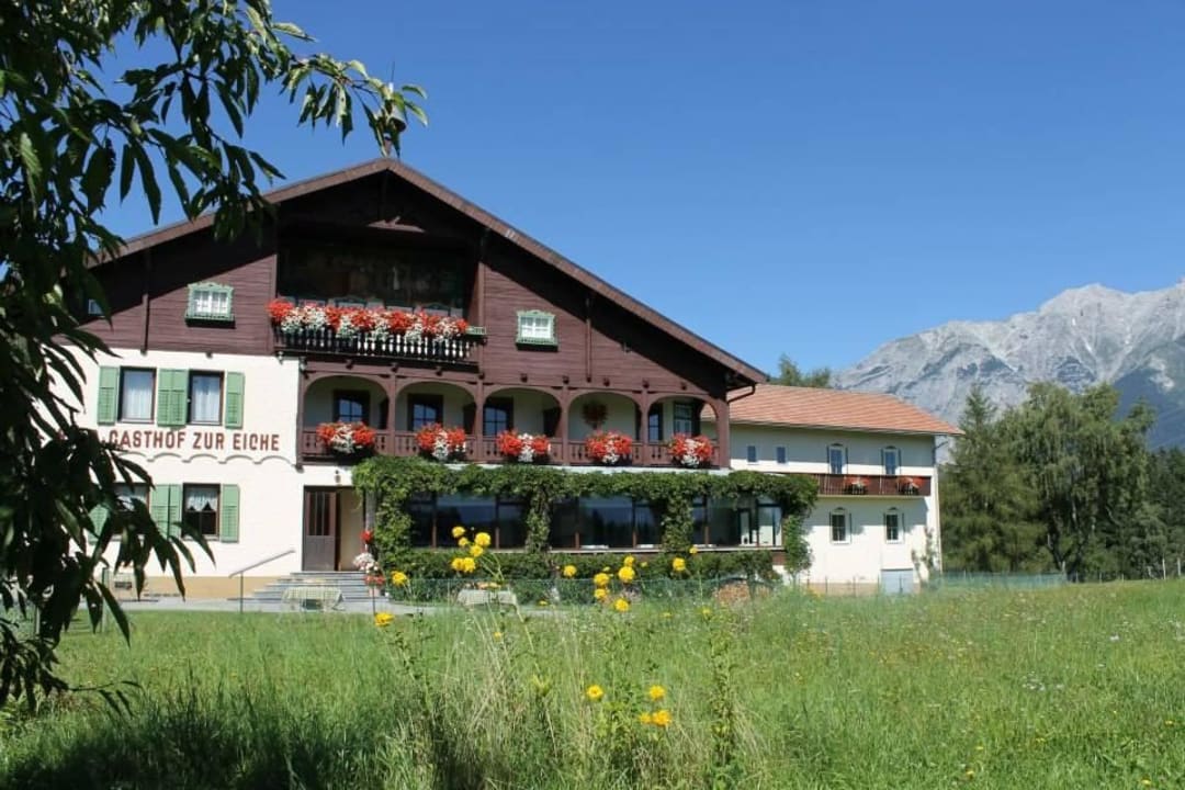 Vorderansicht Eichhof  Landhotel Gasthof Eichhof