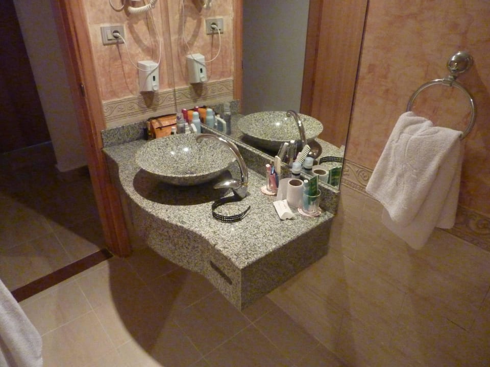 Bad Pickalbatros Alf Leila Wa Leila Resort - Neverland Hurghada