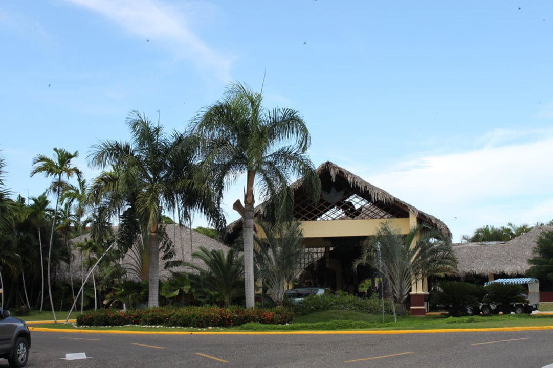 Frontansicht zur Rezeption Marien Puerto Plata