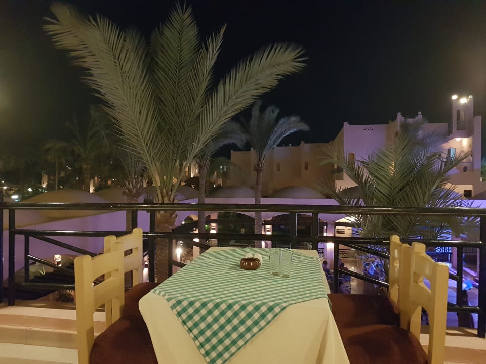 Gastro Hotel Le Pacha Beach Resort
