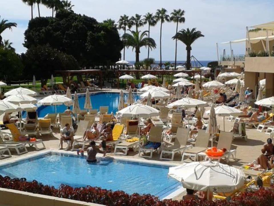 Poolanlage Iberostar Waves Bouganville Playa