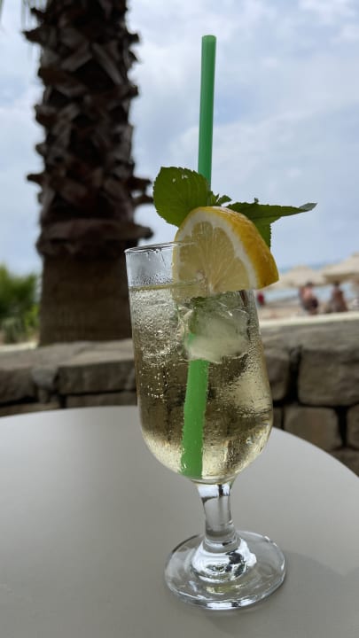 Gastro Melas Resort Hotel