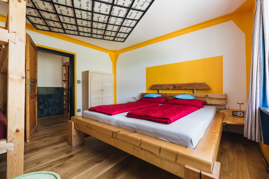 Zimmer Apartments Casa Piedro