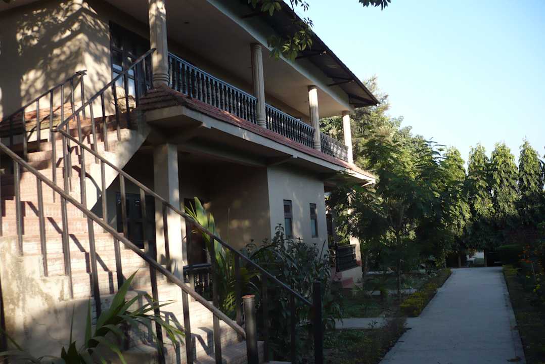 Wohnbereich des Hotels Parkhotel Chitwan