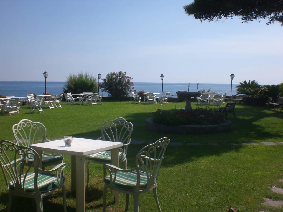 Gartenanlage Hotel Arathena Rocks