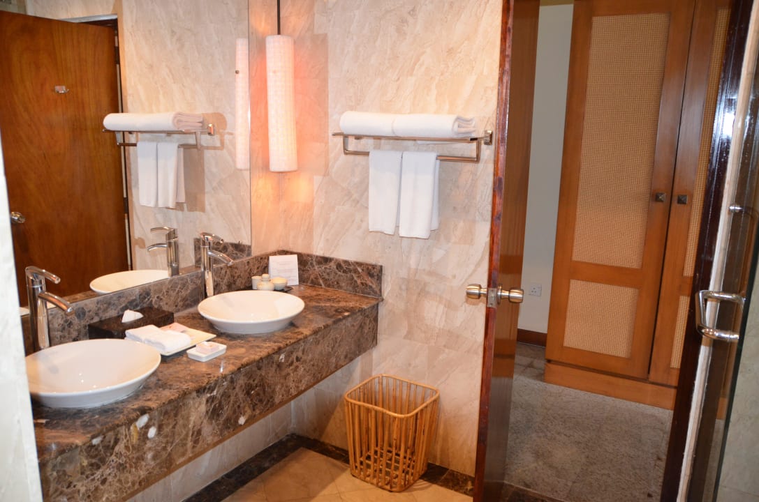 Deluxe Room Occidental Eden Beruwala, a member of Barcelo Hotel Group