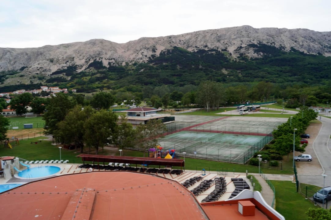 Vom Fenster der Blick nach aussen Hotel Baska