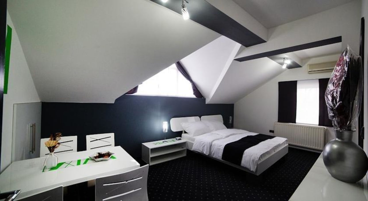 Family room  Cool Rooms Zagreb Airport