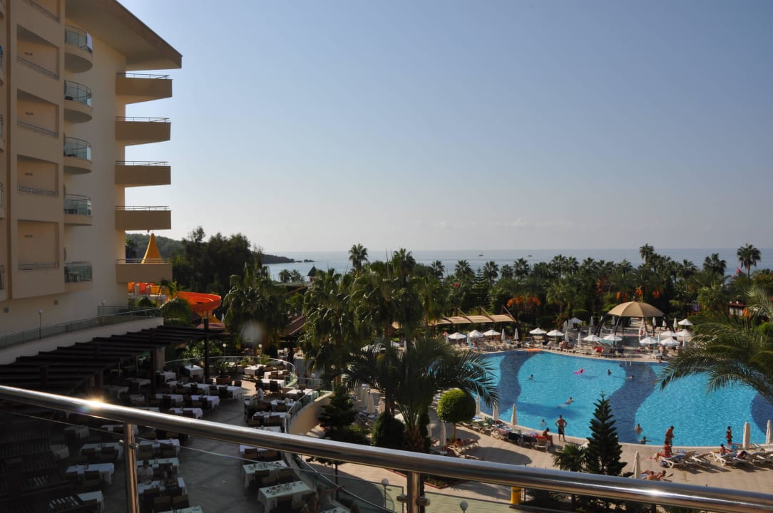 Pool Saphir Resort & Spa