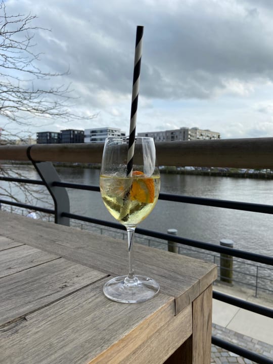 Ausblick JUFA Hotel Hamburg HafenCity