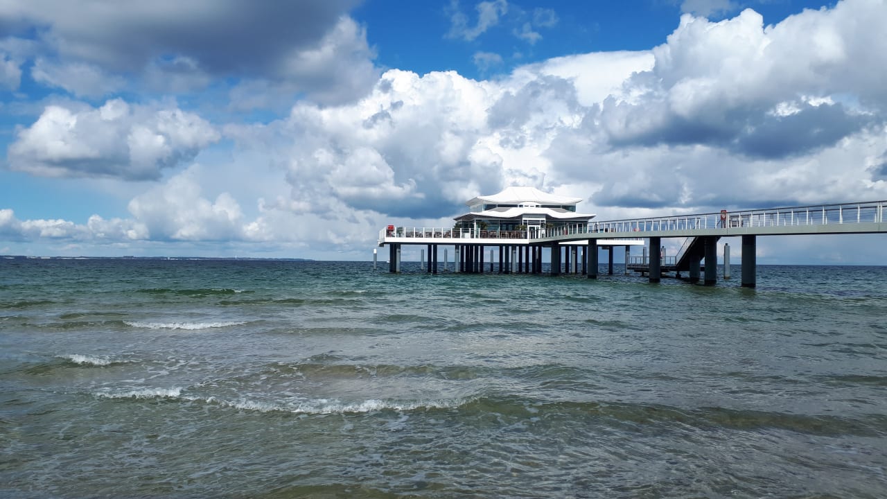 Strand Hotel Bellevue