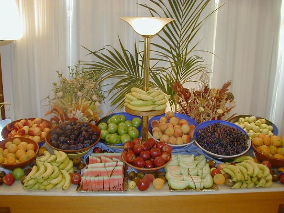 Tägliches Obstbuffet des Hotel Creta Panorama Iberostar Waves Creta Panorama & Mare