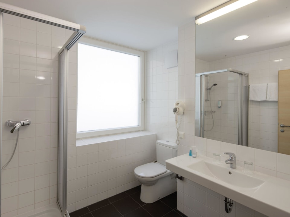 Bad Classic Zimmer Four Points Flex by Sheraton Vienna Hauptbahnhof