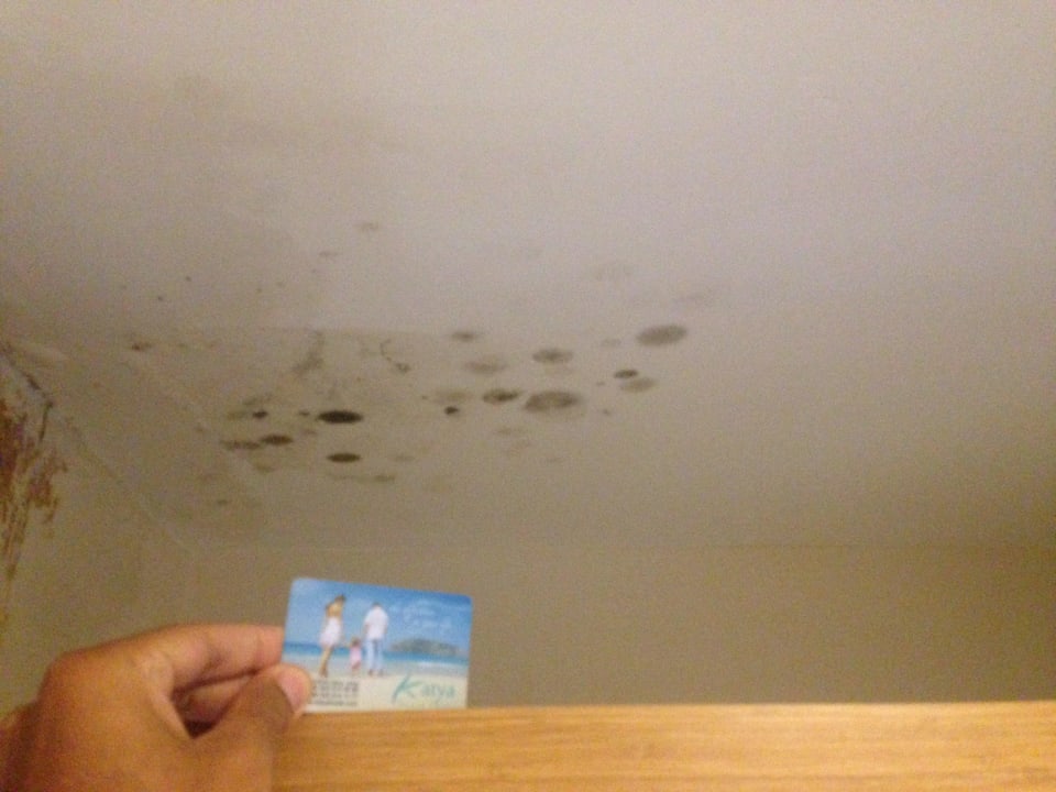 Schimmel und Feuchtichkeit Kaila Beach Hotel