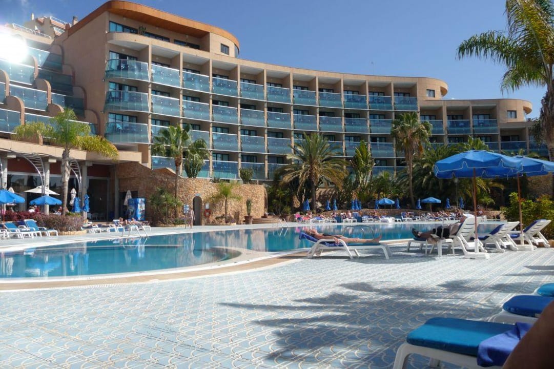 Poolanlage des Hotels MUR Hotel Faro Jandia & Spa Fuerteventura