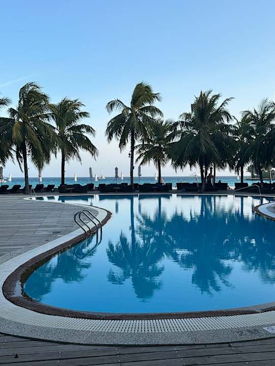 Außenansicht Kuredu Island Resort & Spa