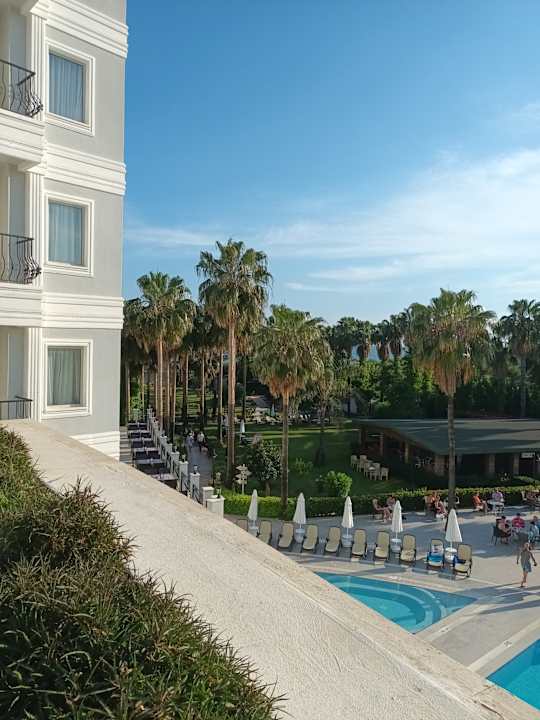 Außenansicht Royal Atlantis Beach Hotel