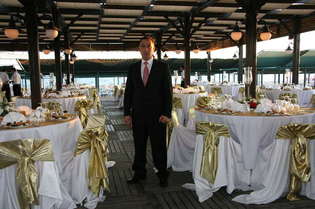 Stammgäste Essen am Strand Grand Seker Hotel