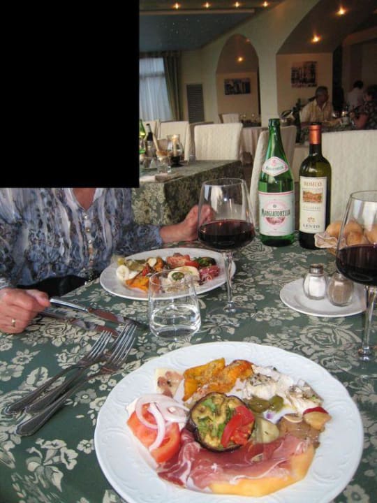 Essen im Restaurant Le Terrazze Aldiana Club Rocca Nettuno Calabria