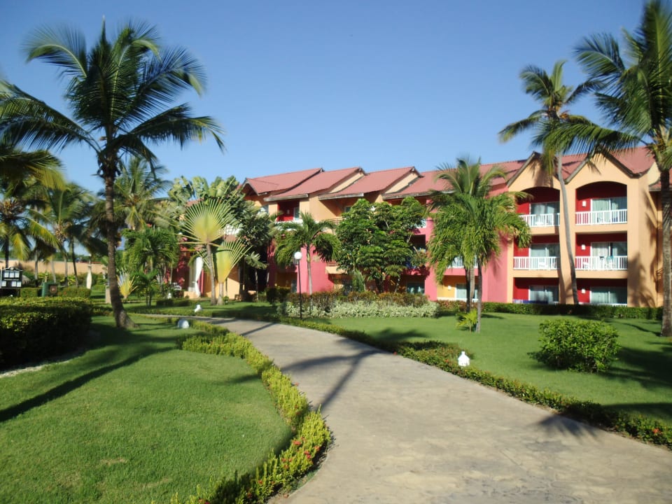 Sehr gepflegter Garten Punta Cana Princess All Suites Resort & Spa