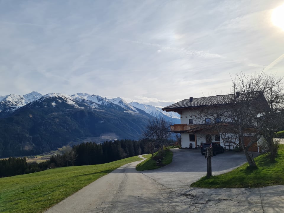 Außenansicht Klausenstein - Gutshof Hollersbach