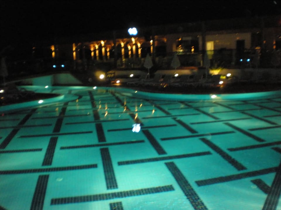 Pool bei Nacht Sentido Trendy Verbena Beach