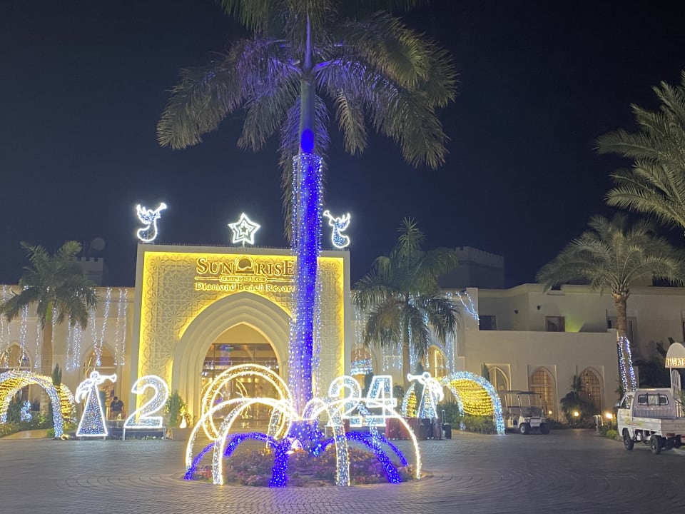 Außenansicht SUNRISE Diamond Beach Resort - Grand Select